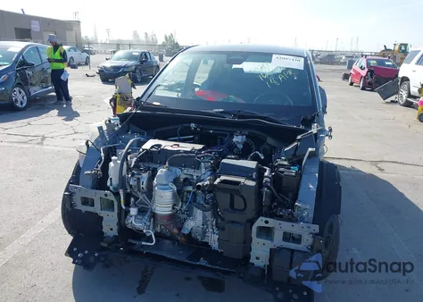 2024 Honda Hr-V из США, поврежденный, VIN 3CZRZ2H51RM768602